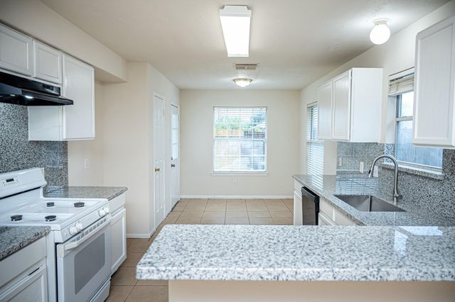 13758 Maximos Drive, Houston, TX 77083