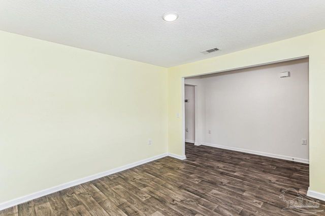 6396 Churchill Cir, Milton, FL 32583