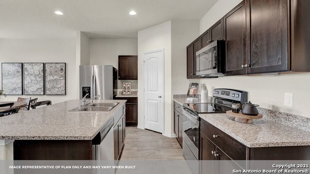 720 PECCARY PLACE, Seguin, TX 78155