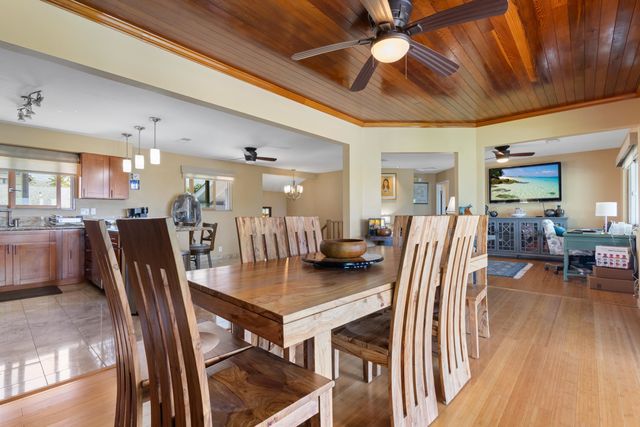 2760 Puu Hoolai St, Kihei, HI 96753
