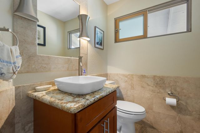 2760 Puu Hoolai St, Kihei, HI 96753