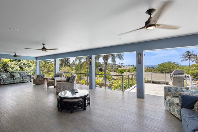 2760 Puu Hoolai St, Kihei, HI 96753
