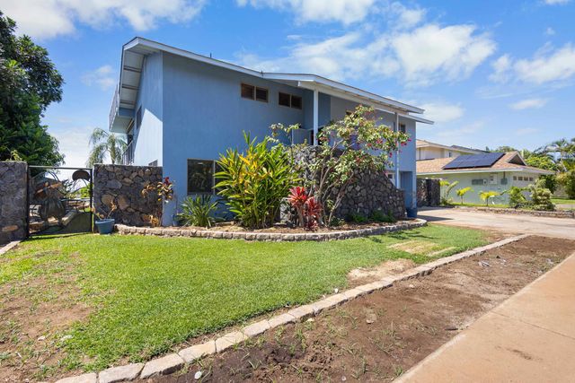 2760 Puu Hoolai St, Kihei, HI 96753