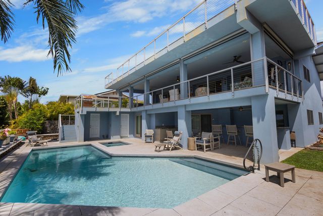 2760 Puu Hoolai St, Kihei, HI 96753