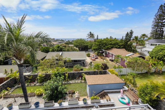 2760 Puu Hoolai St, Kihei, HI 96753