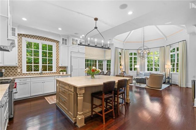 355 Pine Tree Drive NE, Atlanta, GA 30305