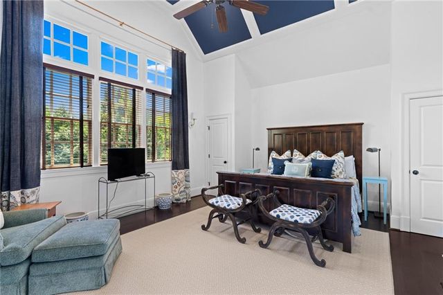355 Pine Tree Drive NE, Atlanta, GA 30305