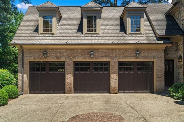 355 Pine Tree Drive NE, Atlanta, GA 30305