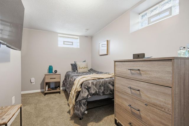 6430 Perry Avenue N, Brooklyn Center, MN 55429