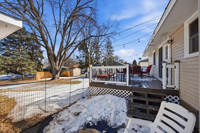 6430 Perry Avenue N, Brooklyn Center, MN 55429