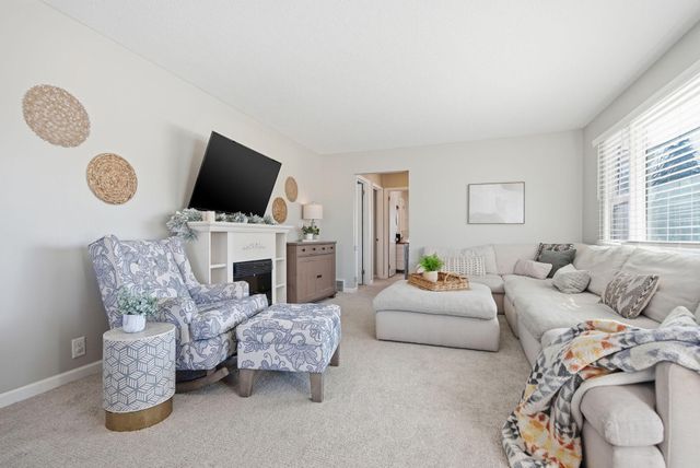 6430 Perry Avenue N, Brooklyn Center, MN 55429