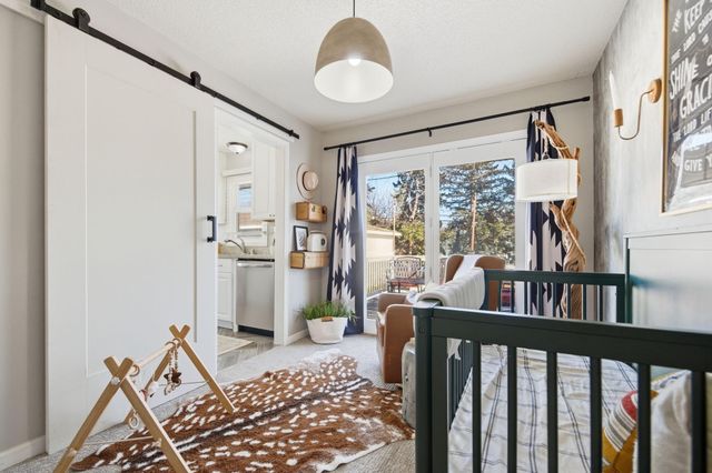 6430 Perry Avenue N, Brooklyn Center, MN 55429