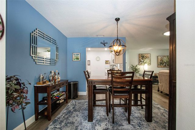 505 FINSBURY CIRCLE A, Sun City Center, FL 33573
