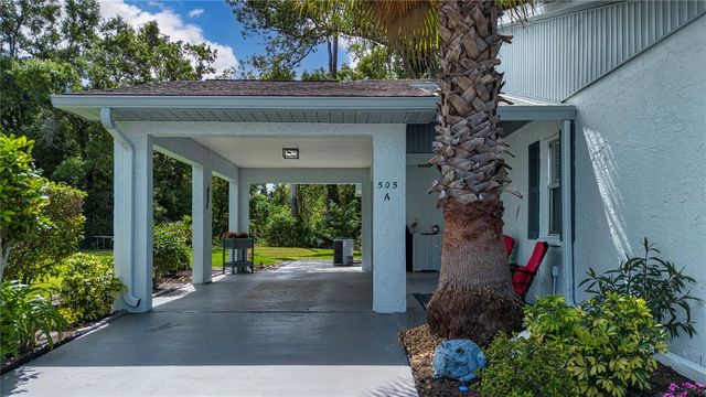 505 FINSBURY CIRCLE A, Sun City Center, FL 33573
