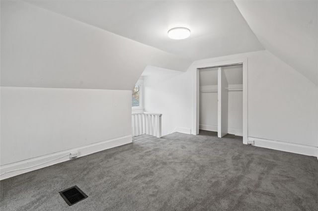 4022 Oswald St, Brighton Heights, PA 15212