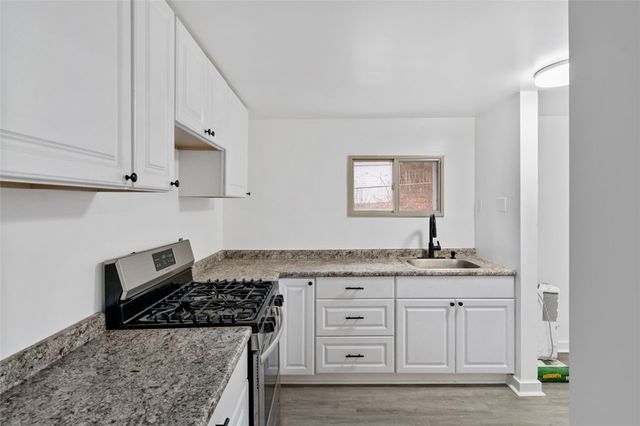 4022 Oswald St, Brighton Heights, PA 15212