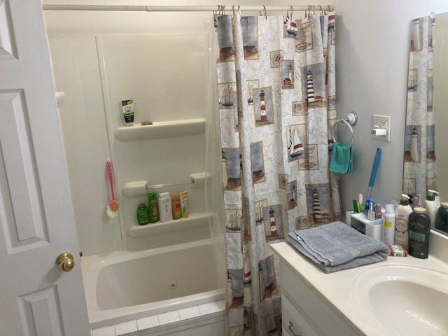 9 Many Moons Trace, Cherokee Village, AR 72542