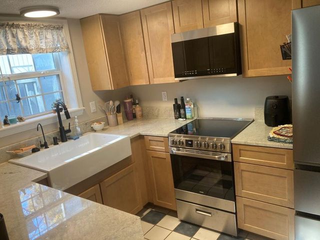 9 Many Moons Trace, Cherokee Village, AR 72542