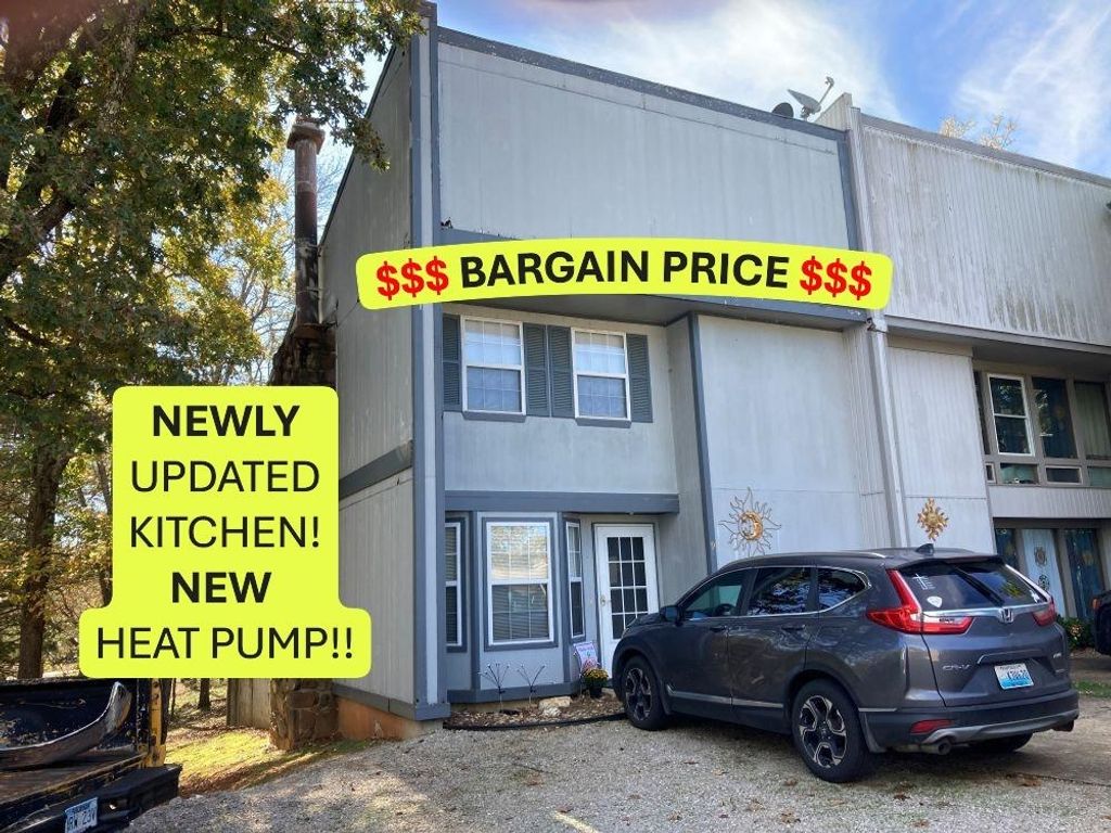 9 Many Moons Trace, Cherokee Village, AR 72542