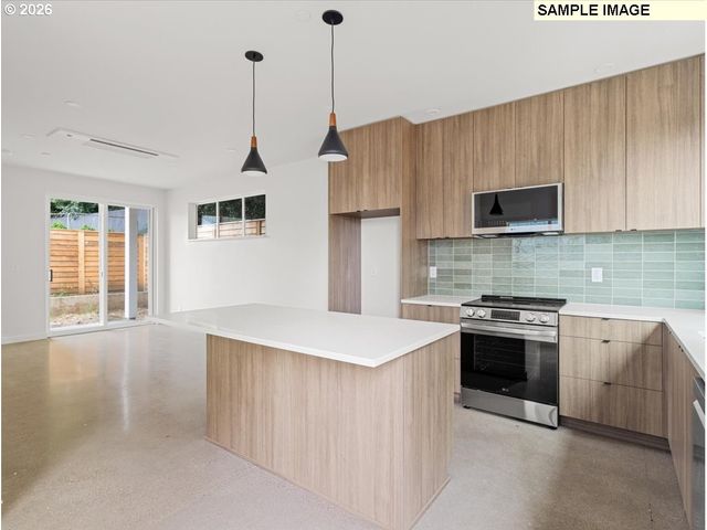 4122 Se Franklin St, Portland, OR 97202