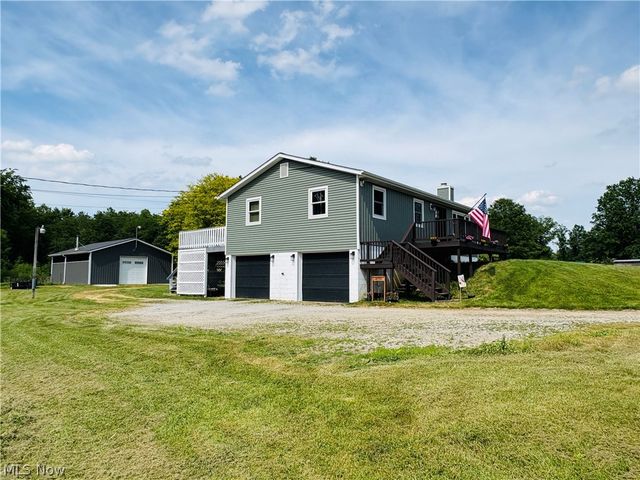 8591 Crow Road, Litchfield, OH 44253