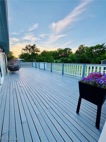8591 Crow Road, Litchfield, OH 44253