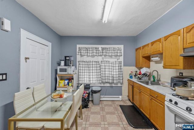 1013-1015 Madison Avenue, Elizabeth, NJ 07201