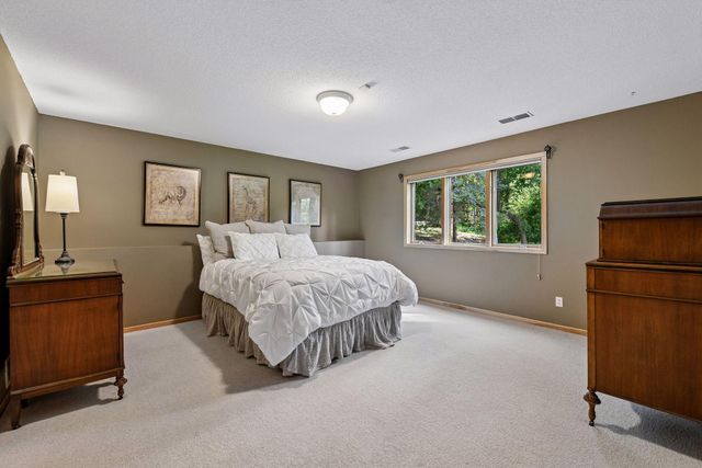 5535 Wingwood Court, Minnetonka, MN 55345