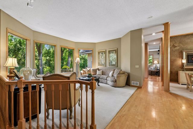5535 Wingwood Court, Minnetonka, MN 55345