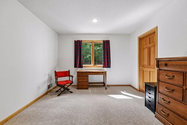 5535 Wingwood Court, Minnetonka, MN 55345