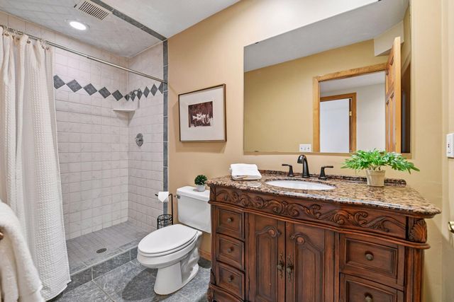 5535 Wingwood Court, Minnetonka, MN 55345