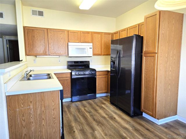 9984 E Carolina Cir 101, Aurora, CO 80247