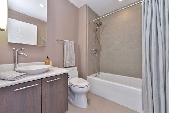 110 Stuart St 18B, Boston, MA 02116