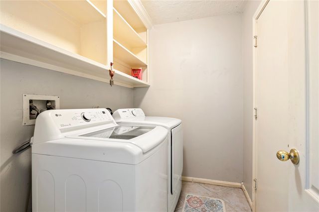 8530 Stone Village Lane, Houston, TX 77040