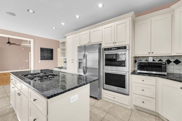4220 Meadowbrook Court, North Charleston, SC 29420
