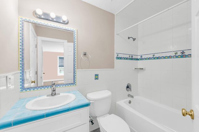 4220 Meadowbrook Court, North Charleston, SC 29420