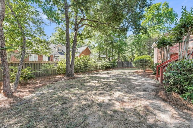 4220 Meadowbrook Court, North Charleston, SC 29420