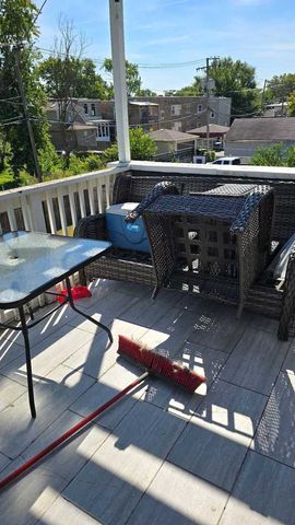 6221 S WOLCOTT Avenue, Chicago, IL 60636