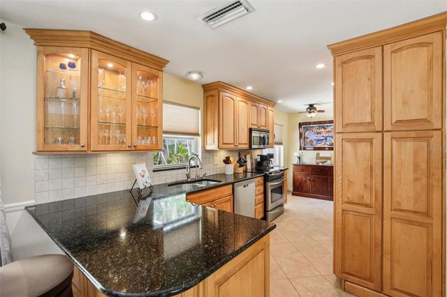 2131 VIOLA DRIVE, Clearwater, FL 33764