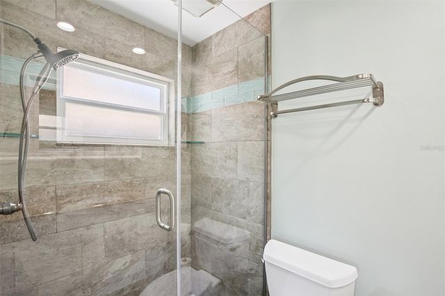 2131 VIOLA DRIVE, Clearwater, FL 33764