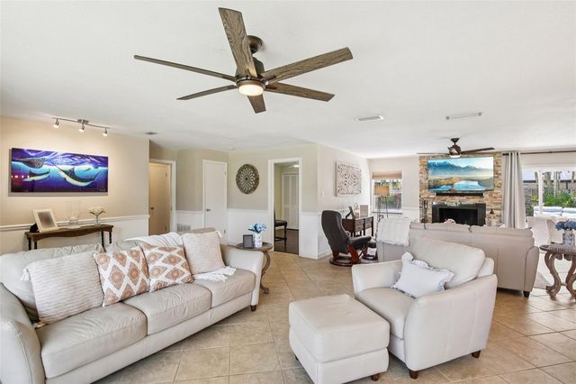 2131 VIOLA DRIVE, Clearwater, FL 33764