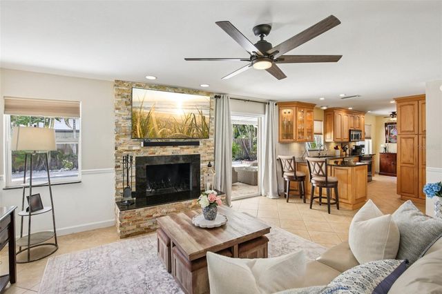 2131 VIOLA DRIVE, Clearwater, FL 33764