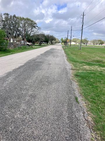 11111 Fm 1764 Road, Santa Fe, TX 77510