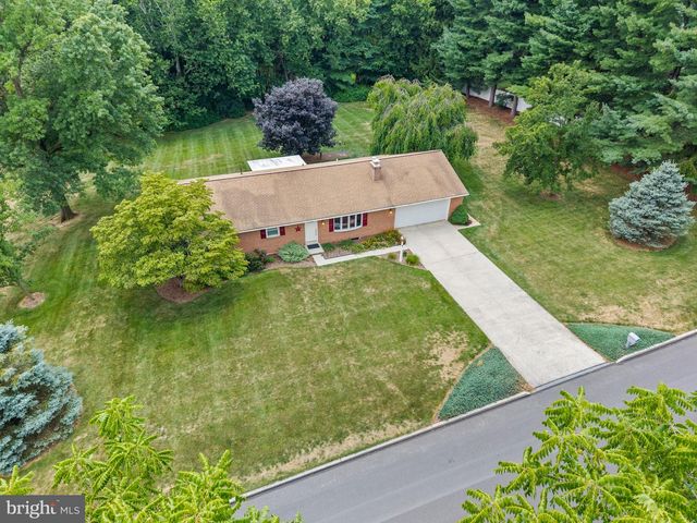 5 DIANNA DR, Annville, PA 17003