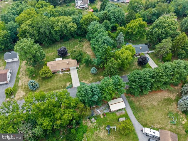 5 DIANNA DR, Annville, PA 17003