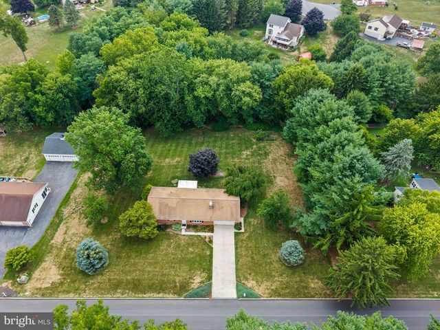 5 DIANNA DR, Annville, PA 17003