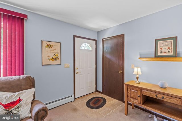 5 DIANNA DR, Annville, PA 17003