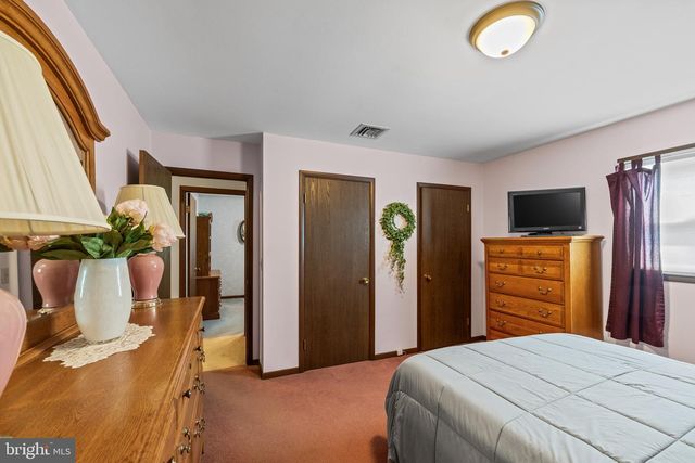 5 DIANNA DR, Annville, PA 17003