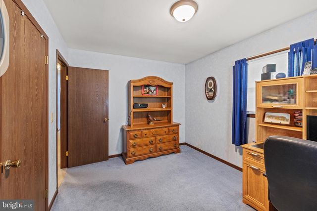 5 DIANNA DR, Annville, PA 17003