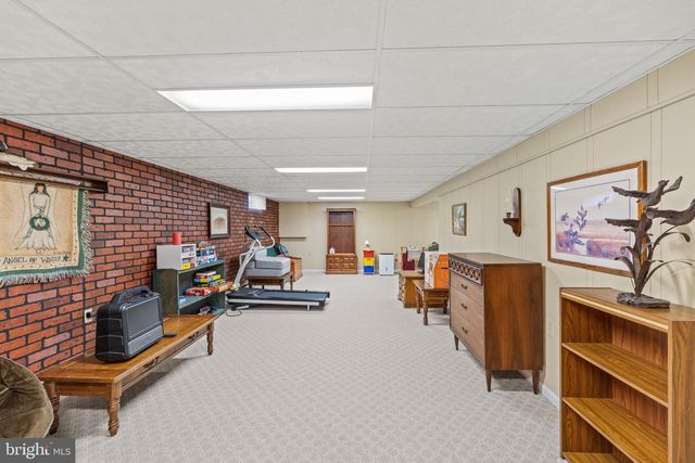 5 DIANNA DR, Annville, PA 17003
